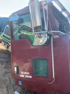Kenworth T300 Side View Mirror