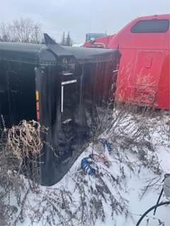 Freightliner FLD120 Classic Sleeper for a Freightliner Classic 120