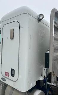 Peterbilt 379 Sleeper