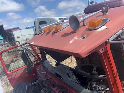 Ford L9000 Sun Visor