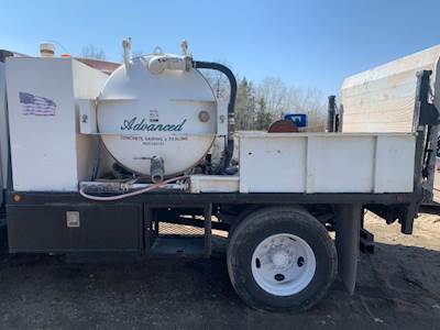 ThIs Is A Complete Bed Mounted Truck vAc Setup wAs Used For Concrete Cutting, It