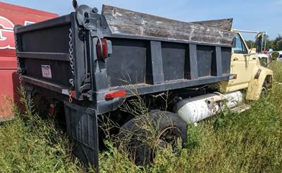 10 Foot Dump Box w/ Wood Sides - Call For Pricing !