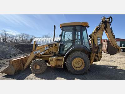 John Deere 310G Backhoe