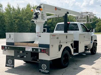 Chevrolet 5500 Boom / Bucket Truck - 350HP