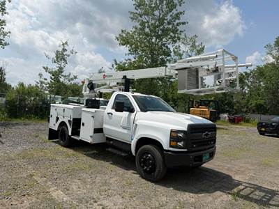 Chevrolet 5500 Boom / Bucket Truck - 350HP