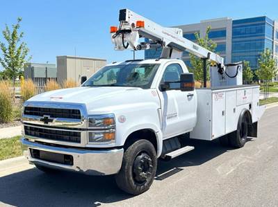 Chevrolet 5500 Boom / Bucket Truck - 350HP