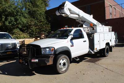 Dodge Ram 5500 Boom / Bucket Truck - 305HP