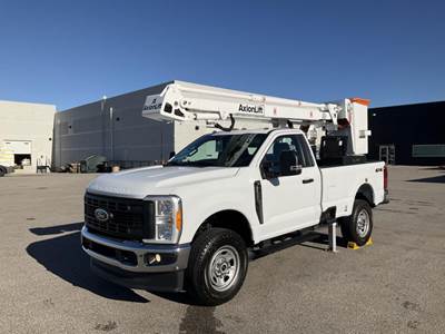 Ford F-350 Boom / Bucket Truck - 405HP