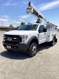 Ford F-450 Boom / Bucket Truck - 362HP