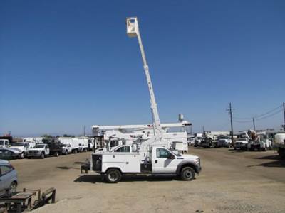 Ford F-450 Boom / Bucket Truck