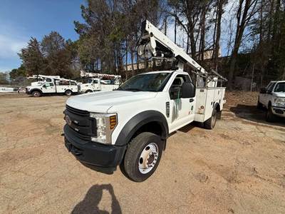 Ford F-450 Boom / Bucket Truck - 362HP