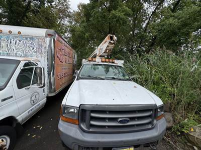 Ford F-450 Boom / Bucket Truck - 450HP