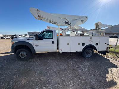 Ford F-550 Boom / Bucket Truck - 440HP