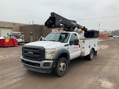 Ford F-550 Boom / Bucket Truck - 440HP