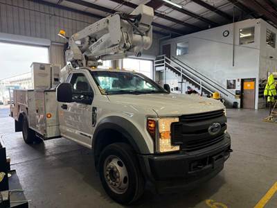 Ford F-550 Boom / Bucket Truck - 440HP