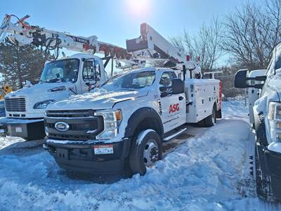 Ford F-550 Boom / Bucket Truck - 330HP