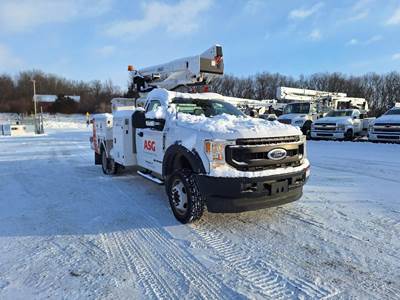 Ford F-550 Boom / Bucket Truck - 330HP