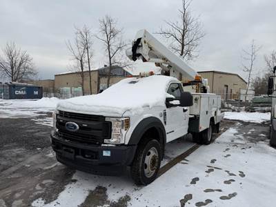 Ford F-550 Boom / Bucket Truck - 440HP