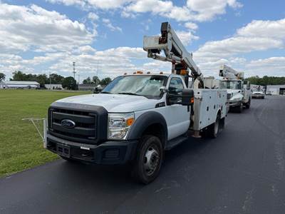 Ford F-550 Boom / Bucket Truck