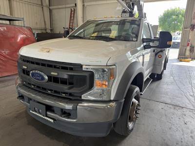 Ford F-550 Boom / Bucket Truck - 440HP