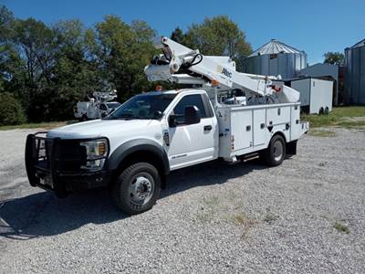 Ford F-550 Boom / Bucket Truck - 330HP