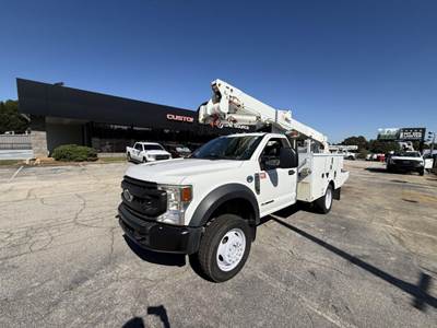 Ford F-550 Boom / Bucket Truck