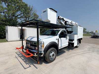 Ford F-600 Boom / Bucket Truck - 330HP