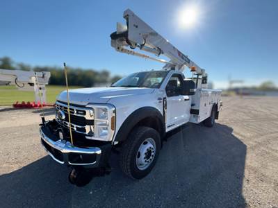 Ford F-600 Boom / Bucket Truck - 330HP