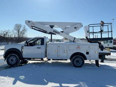 Ford F-600 Boom / Bucket Truck - 335HP