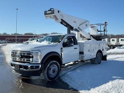 Ford F-600 Boom / Bucket Truck - 335HP