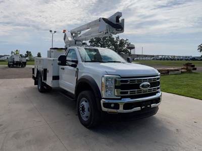 Ford F-600 Boom / Bucket Truck - 335HP