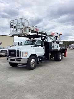 Ford F-750 Boom / Bucket Truck - 330HP