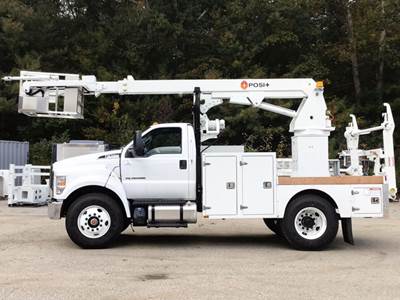 Ford F-750 Boom / Bucket Truck - 270HP