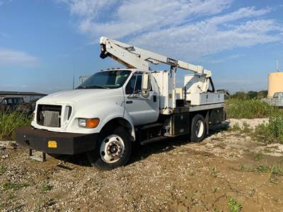 Ford F650 SC Boom / Bucket Truck - 200HP