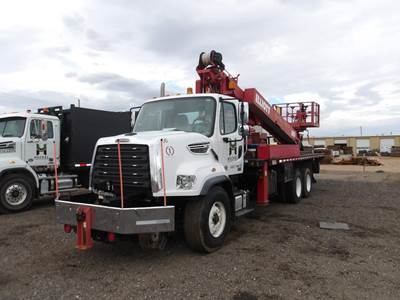 Freightliner 108SD Boom / Bucket Truck - 330HP