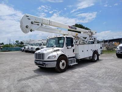 Freightliner M2 106 Boom / Bucket Truck - 300HP