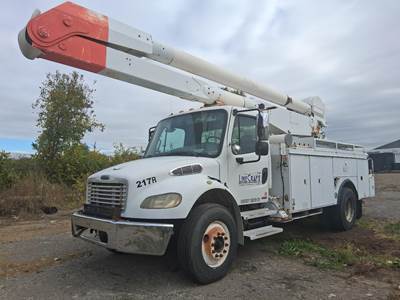 Freightliner M2 106 Boom / Bucket Truck - 250HP