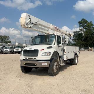 Freightliner M2 106 Boom / Bucket Truck - 300HP
