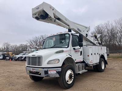 Freightliner M2 106 Boom / Bucket Truck - 250HP