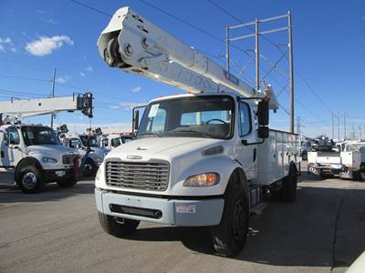 Freightliner M2 106 Boom / Bucket Truck - 250HP