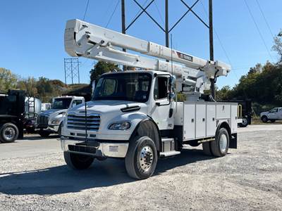 Freightliner M2 106 Boom / Bucket Truck - 300HP