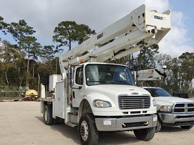 Freightliner M2 106 Boom / Bucket Truck - 300HP