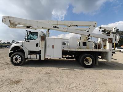 Freightliner M2 106 Boom / Bucket Truck - 300HP