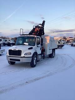 Freightliner M2 106 Boom / Bucket Truck - 250HP