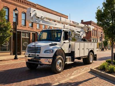 Freightliner M2 106 Boom / Bucket Truck - 300HP