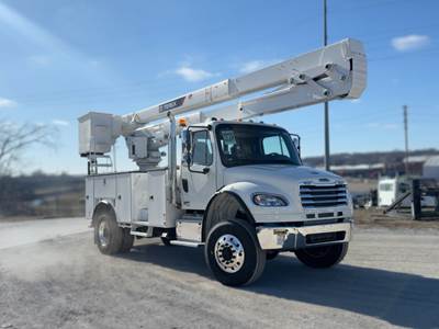 Freightliner M2 106 Boom / Bucket Truck - 300HP