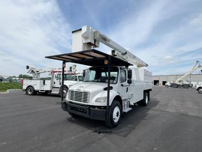 Freightliner M2 106 Boom / Bucket Truck - 250HP