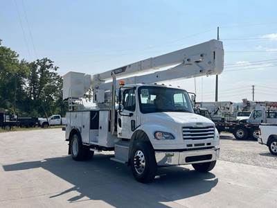 Freightliner M2 106 Boom / Bucket Truck - 300HP