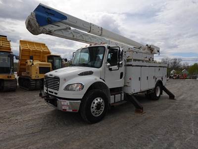 Freightliner M2 106 Boom / Bucket Truck - 270HP
