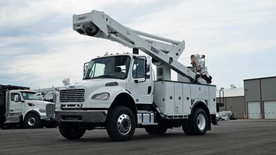 Freightliner M2 106 Boom / Bucket Truck - 300HP